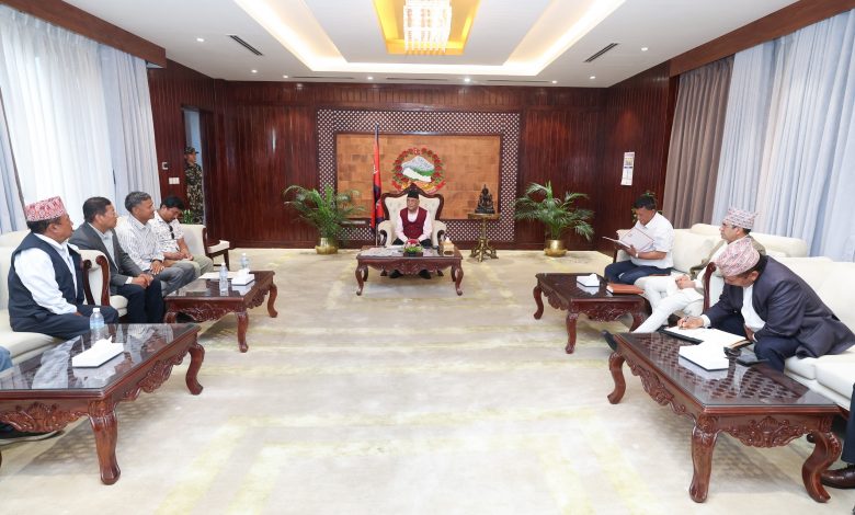 काठमाडौँ–तराई/मधेस द्रुतमार्ग सुरु विन्दुको विवाद र समाधानबारे छलफल काठमाडौँ–तराई/मधेस द्रुतमार्ग सुरु विन्दुको विवाद र समाधानबारे छलफल